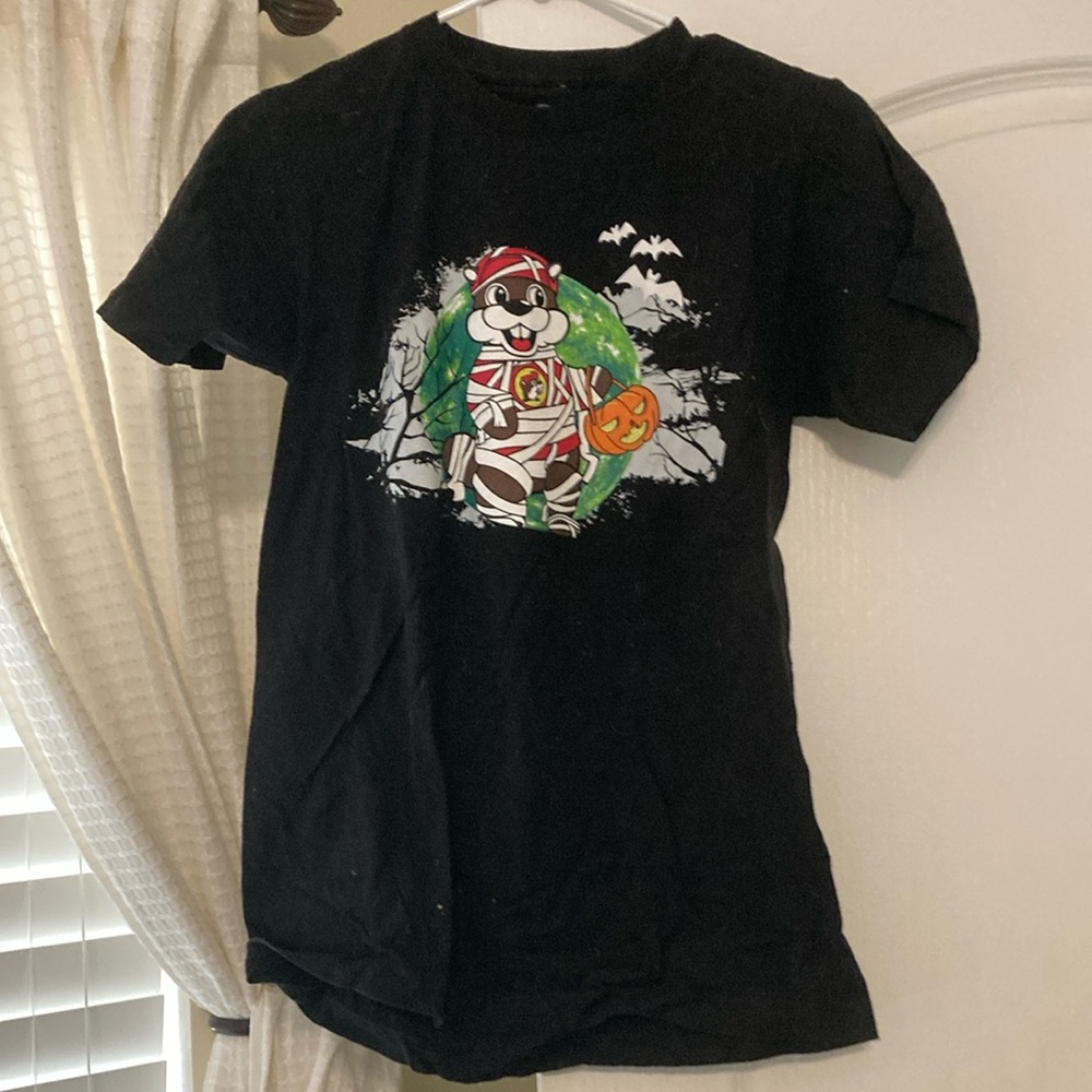 Buccees Black Halloween Graphic T-Shirt